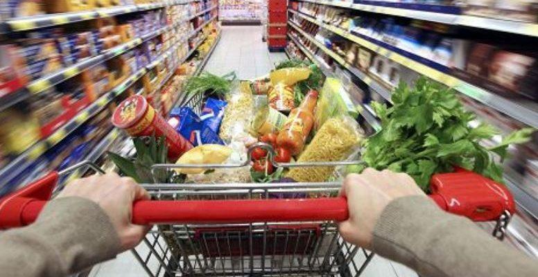 Fare la spesa costa il 6,7 per cento in più, i supermercati della Versilia: senza di noi rincari maggiori 
