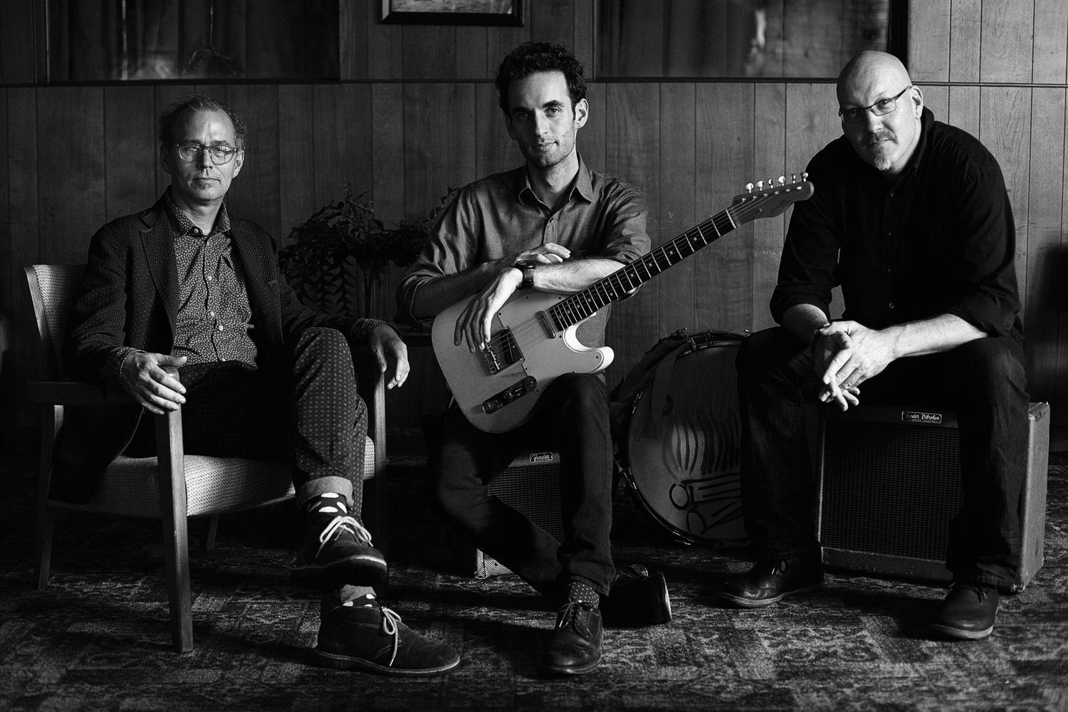 Il Julian Lage trio