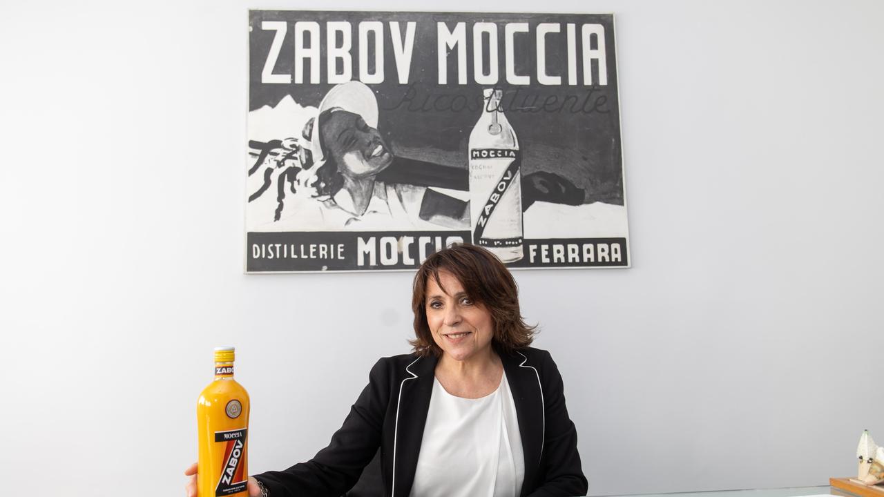 Ferrara, distillerie Moccia: la famiglia Ori custode di un marchio storico