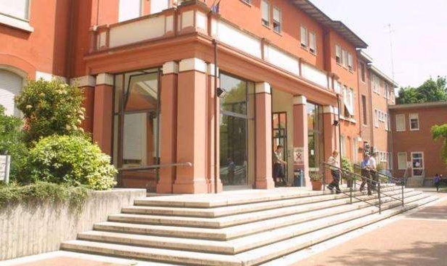 Carpi. «Operazione sbagliata Paziente deceduto» Medici a processo 