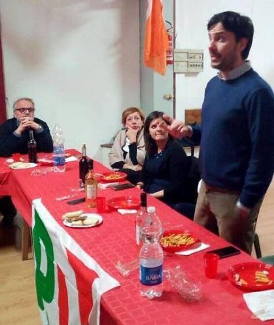 Da sinistra l’ex sindaco Corrado Guidi, la vice sindaca Barbara Frosini, l’assessora regionale Alessandra Nardini e il sindaco Dario Carmassi
