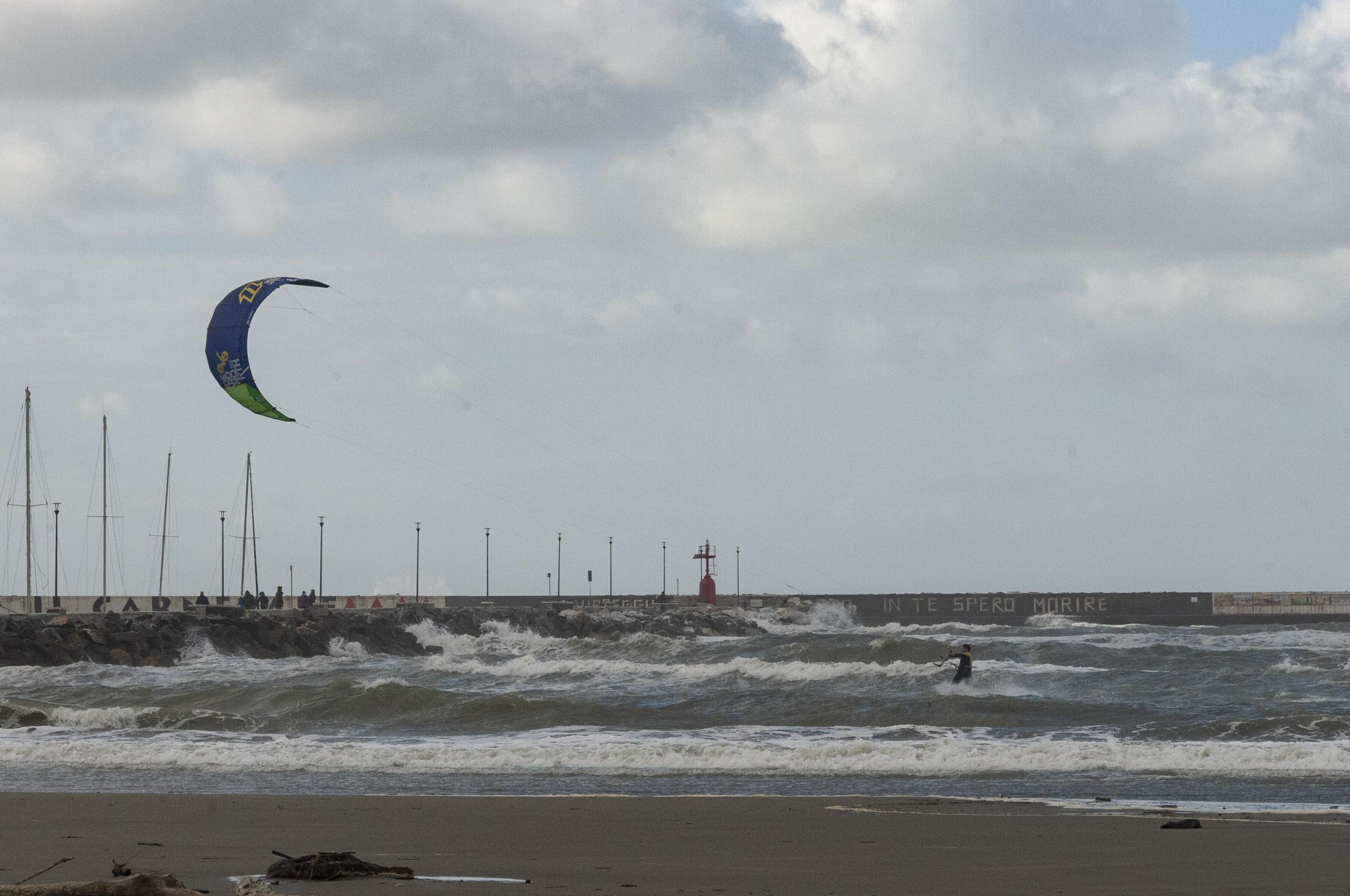 Maltempo in Versilia, scatta l'allerta gialla fino alla mezzanotte di venerdì 8 aprile 
