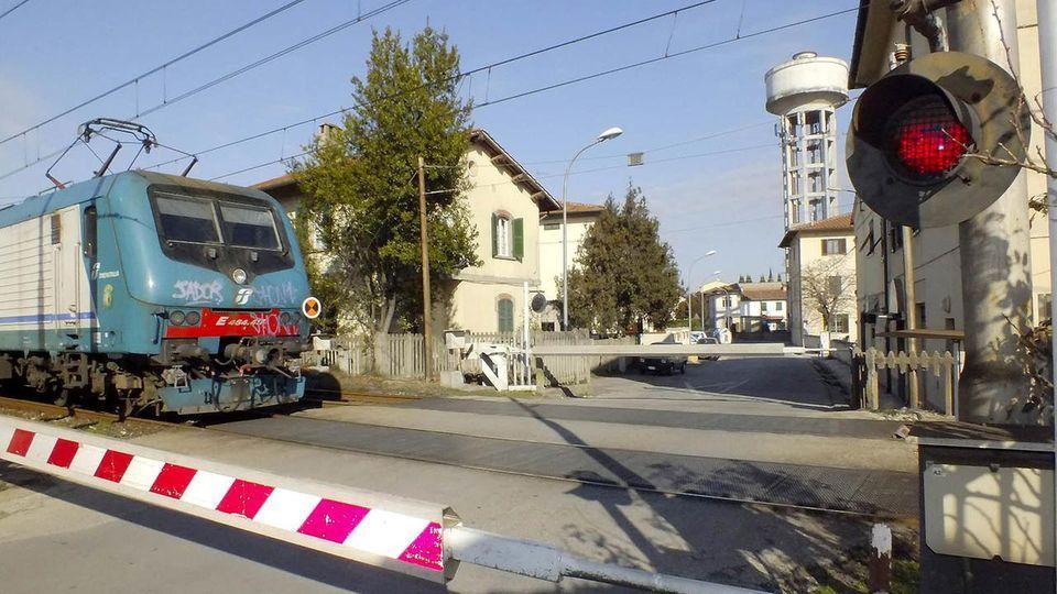 Il passaggio a livello di Putignano