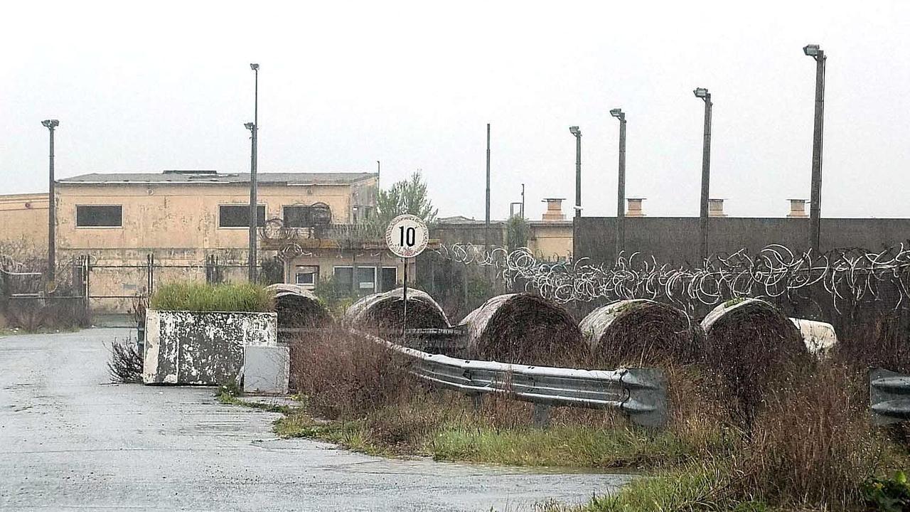 Una porzione dell’ex Centro Radar di Coltano
