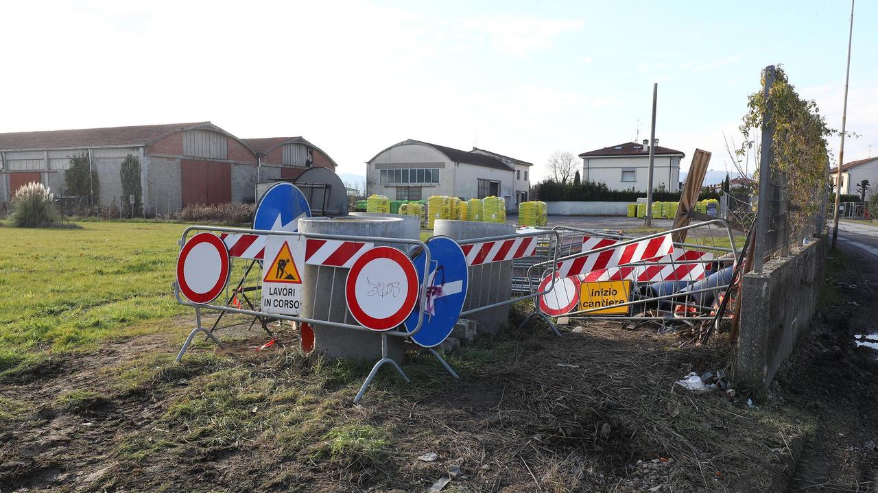 I lavori in corso di Publiacqua nella zona tra Nespolo e Chiazzano