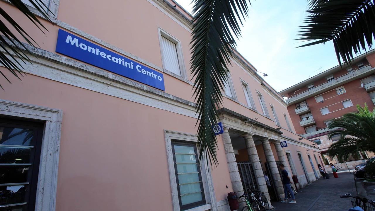 Montecatini, ragazza violentata davanti a casa: 10 anni di carcere al secondo stupratore. Le indagini e le prove