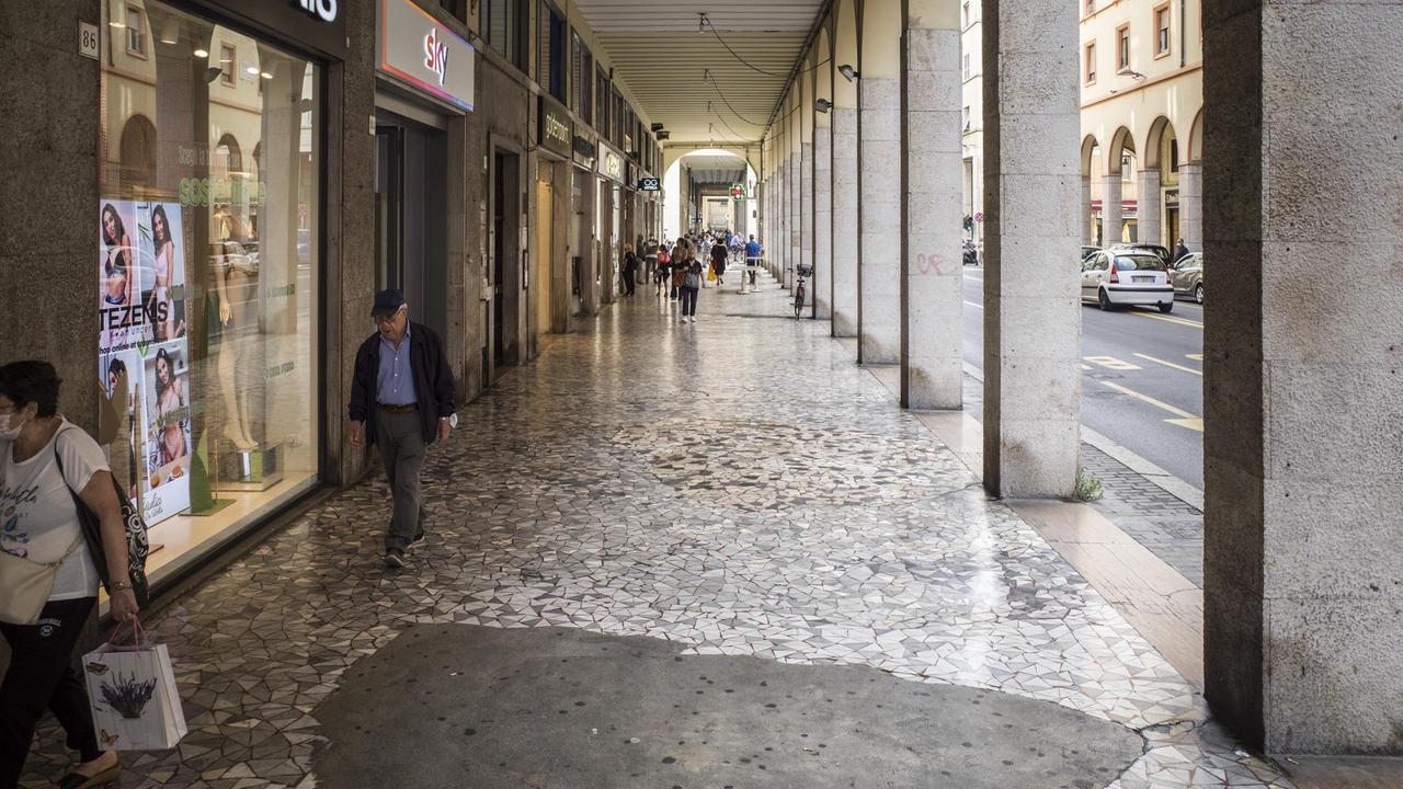Una veduta di via Grande