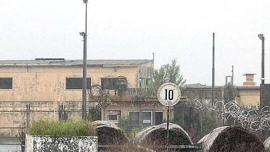 Due interrogazioni parlamentari contro la base militare a Coltano