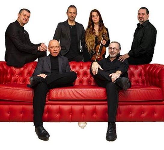 Tributo ai Nomadi al Centro Vertigo: con L’Angolo Retto canzoni di pace e ritmi a tutto rock 