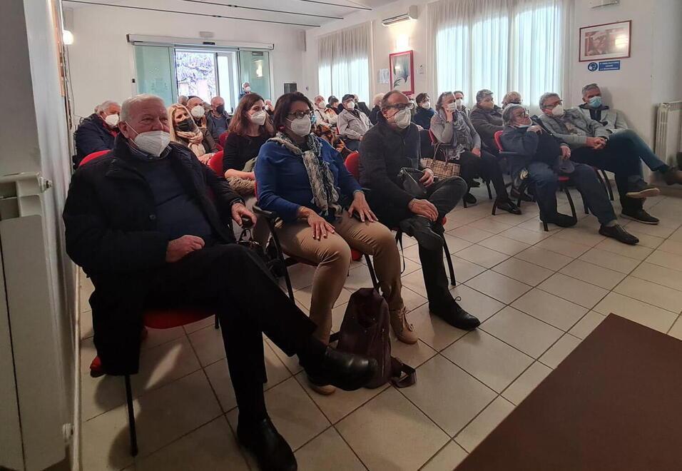 Un momento del convegno a Vecchiano