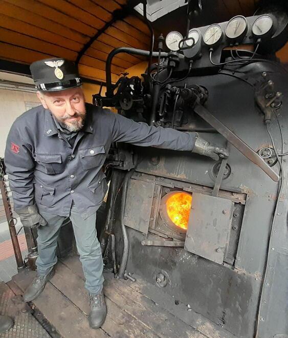 La caldaia di un treno a vapore