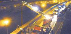 Pisa, studentessa cade dalle spallette dell'Arno