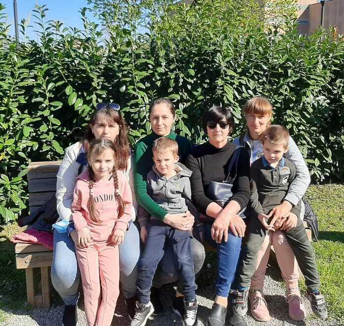 La famiglia di Alina scappata dagli orrori. «Grazie Italia, ma noi torneremo in patria» 