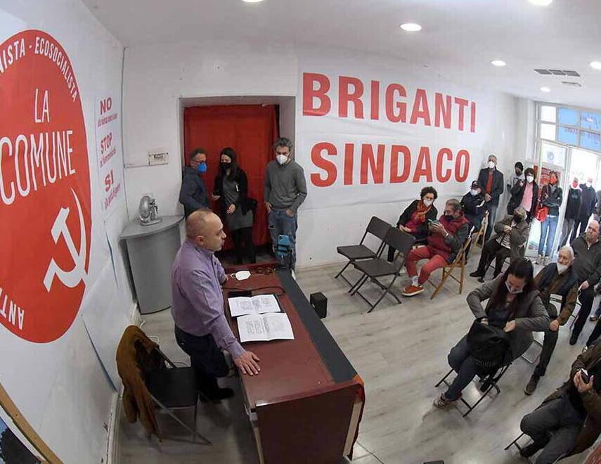 Vittorio Briganti, La Comune: il ritorno di falce e martello 