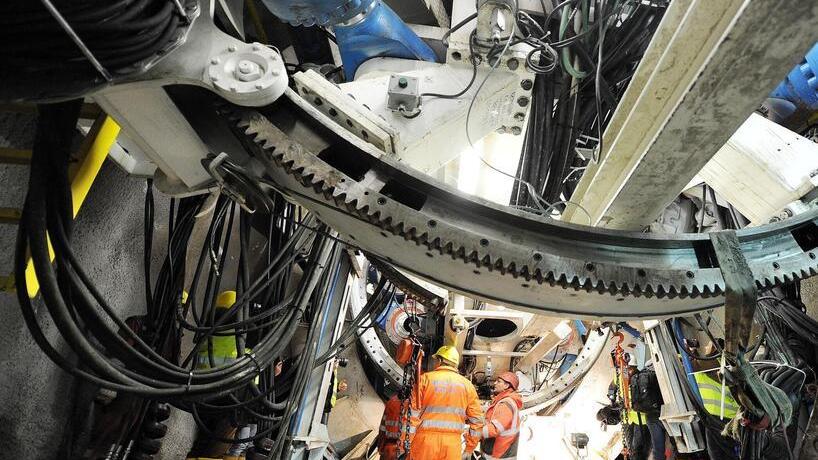 “Partita a tre”, l’economia italiana stretta fra l’Europa, il gigante americano e la Cina