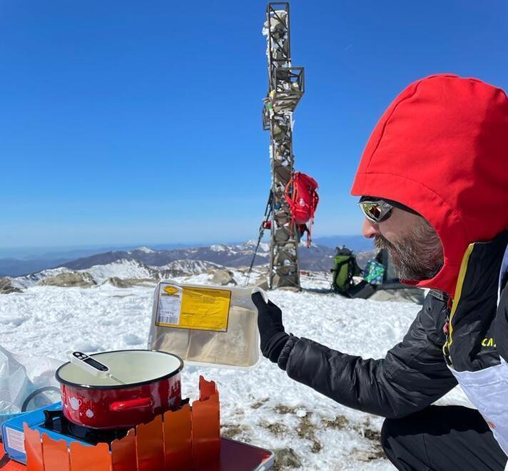 Gnocco fritto in cima al Cusna: la sfida vinta dell’avvocato 