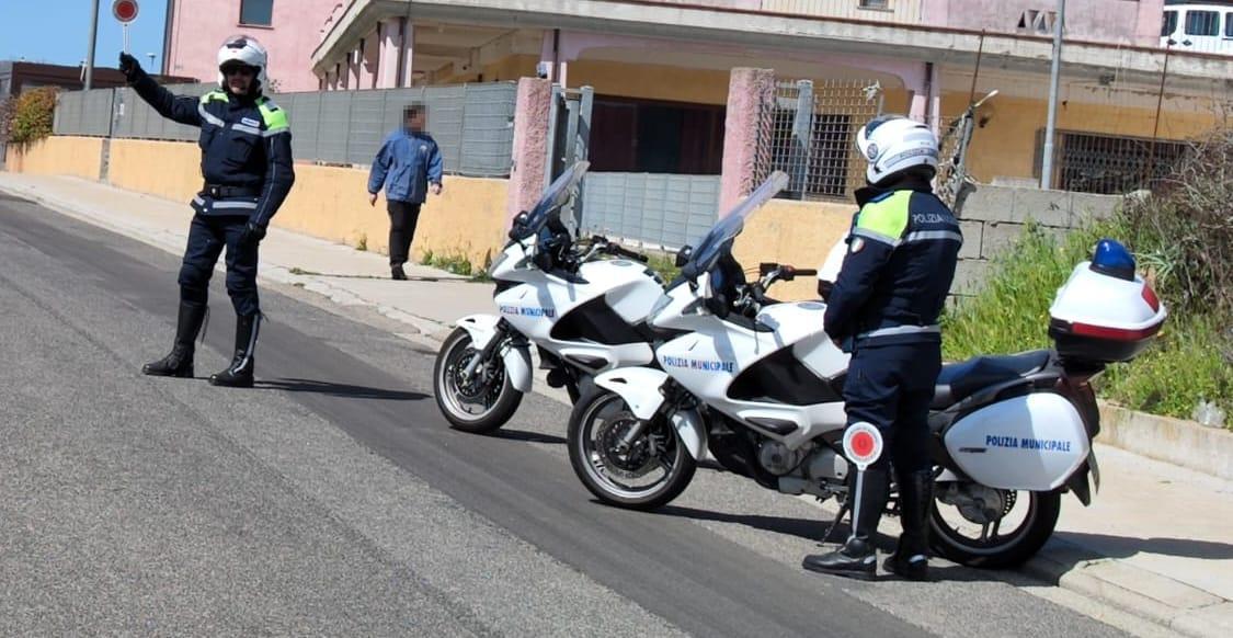 Nuoro, una ultraottantenne trovata alla guida due volte senza patente