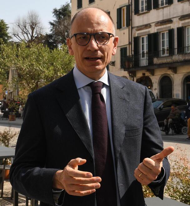 Letta contrario alla nuova base militare di Pisa, la rivolta del Pd e il progetto che non convince