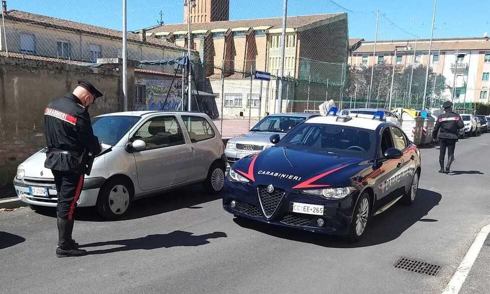 Vandalismi e furti alle auto in sosta: «Più video e controlli di vicinato» 