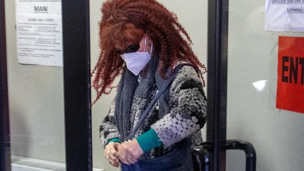 L’inchiesta entra nel vivo, sui finti vaccini le verità delle due dottoresse