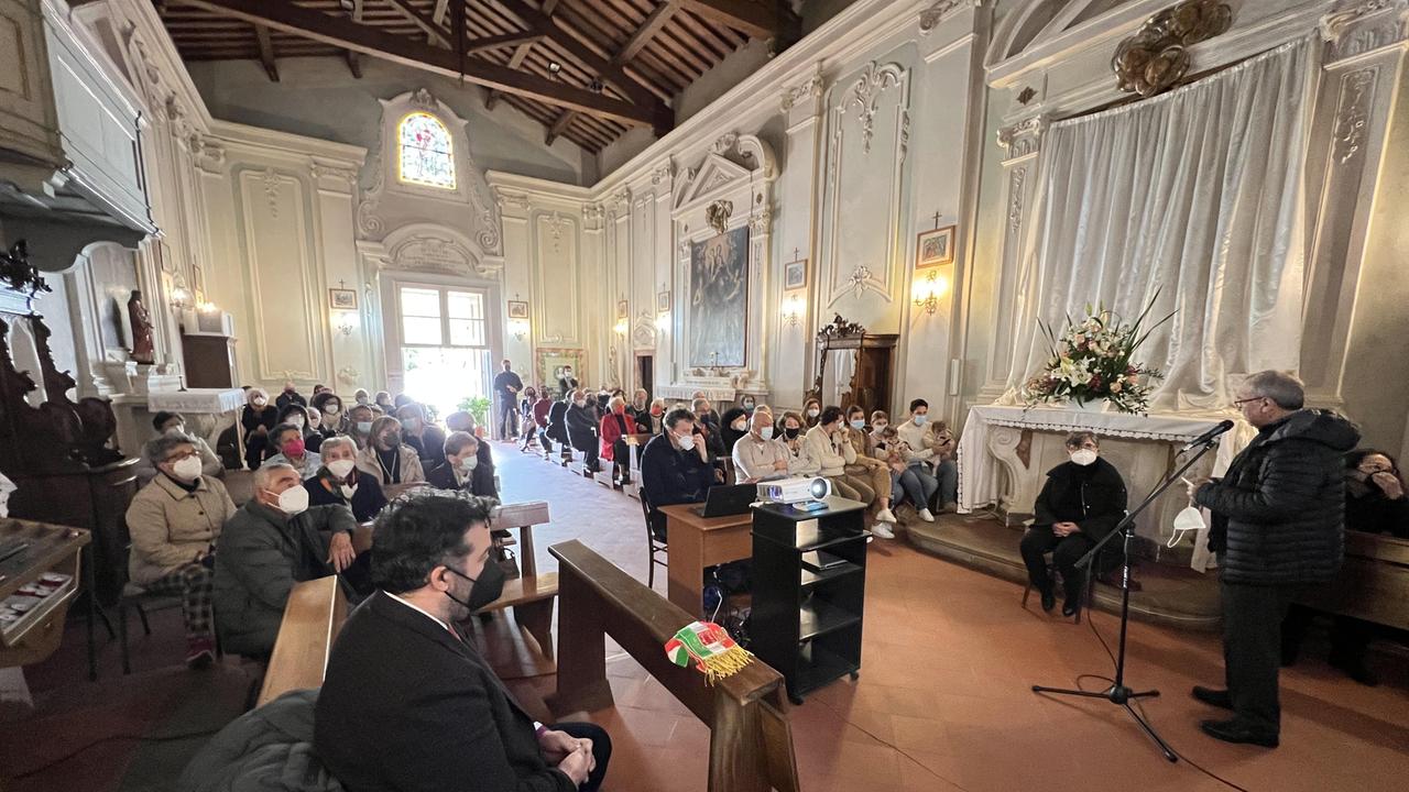 La giornata dell’inaugurazione con la chiesa di Lucardo, intitolata ai Santi Martino e Giusto, stracolma di persone
