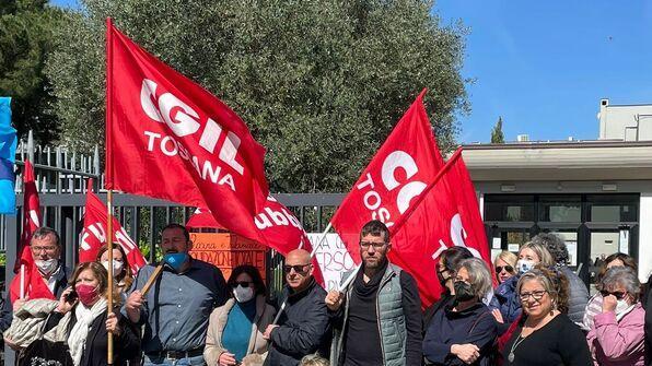 Uffici giudiziari sotto organico, i lavoratori riuniti in presidio