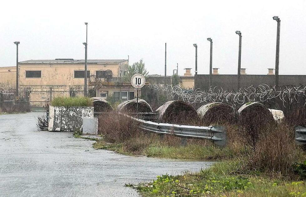 Maxi base militare a Coltano? La Difesa cede: «Trattiamo per un altro posto» 
