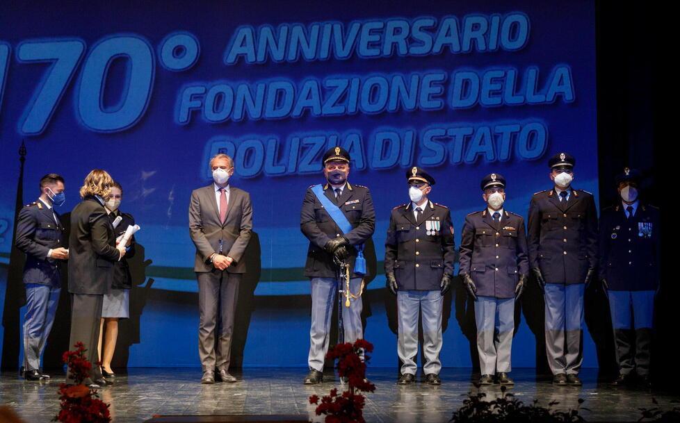 Fusco, Polidoro, Rovito, Manzo e Romanelli (Lorenzo/Innocenti, Nucci)