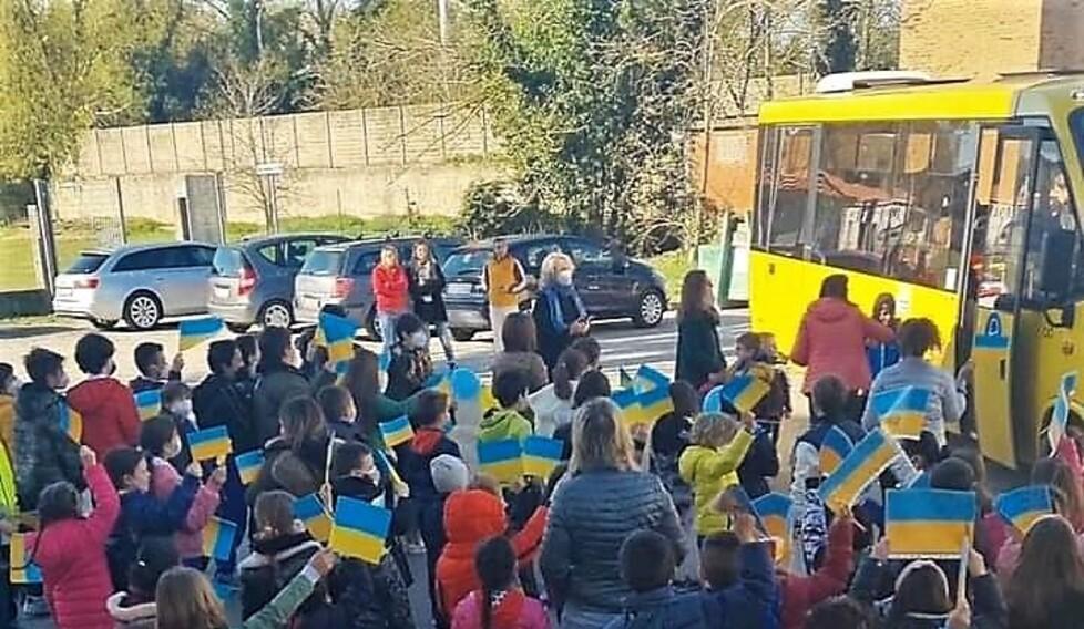 Comacchio, la “spesa sospesa” in aiuto a chi fugge dalla guerra 