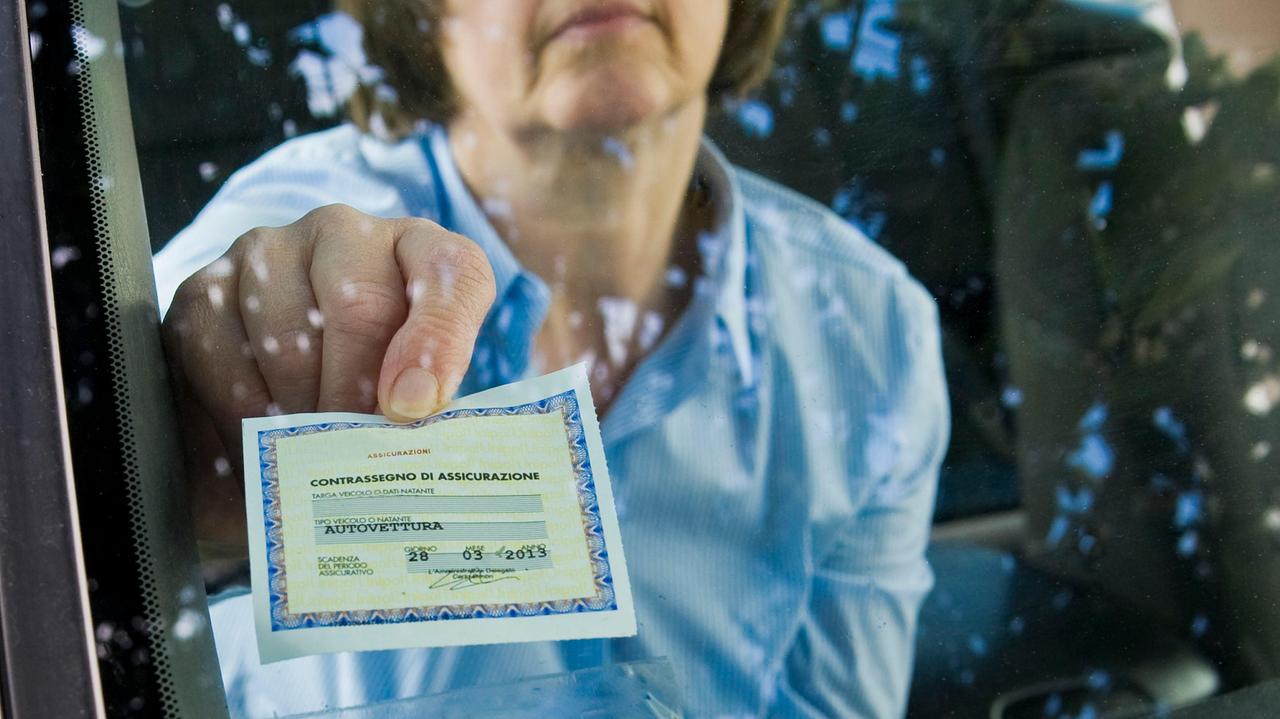 In crescita le auto senza assicurazione e ci sono anche le polizze “taroccate”