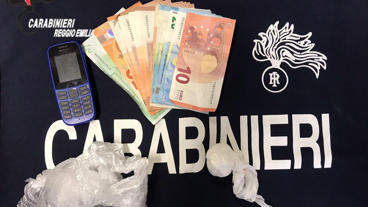 Scandiano, i carabinieri arrestano spacciatore di cocaina