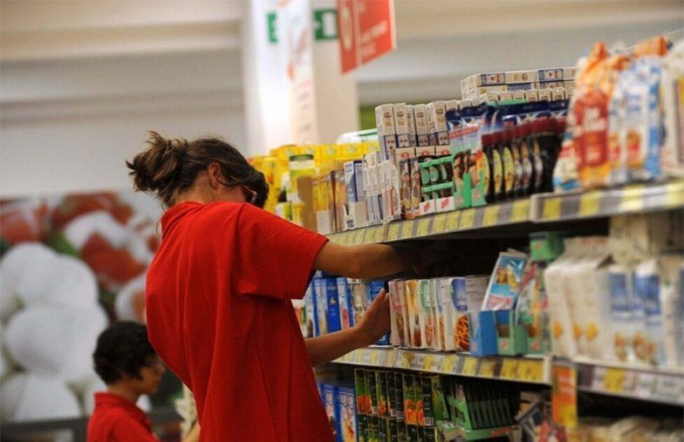 Stagionali, nel commercio scattano i contratti di 16 giorni o due mesi