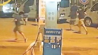 Scontri tra tifosi all’autogrill, assolti 11 spallini: niente prove