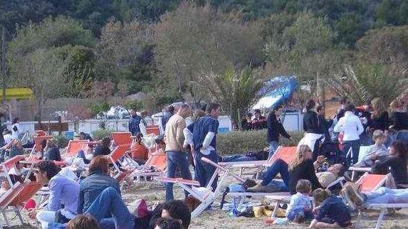 Tutti a tavola o sulle spiagge, boom turismo di prossimità