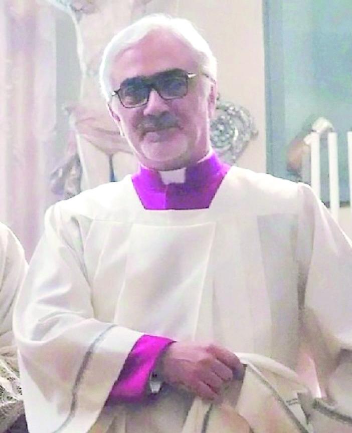 Capalbio: trent'anni di sacerdozio, il paese festeggia il suo parroco