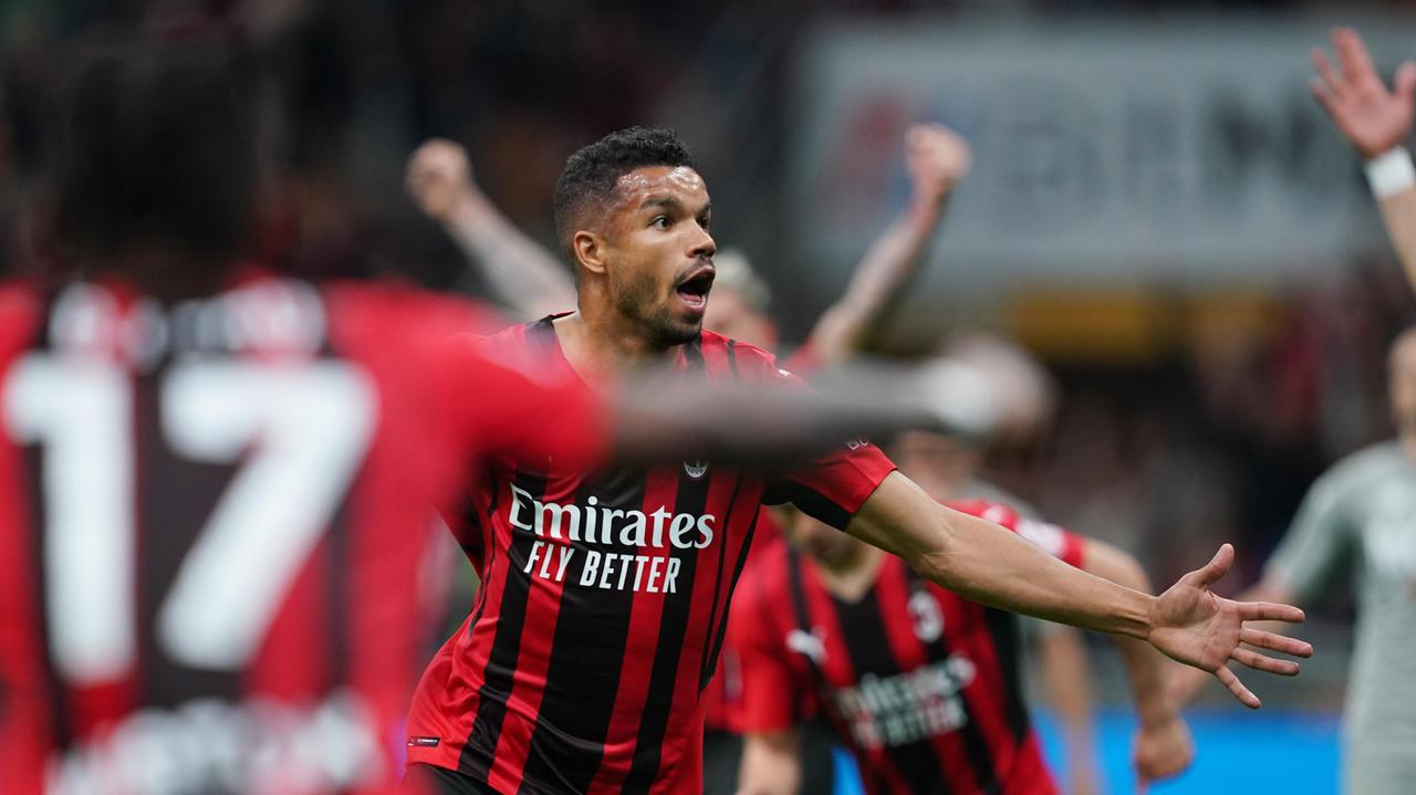 Messias esulta: è suo il gol del 2-0 del Milan contro il Genoa (Foto Spada/LaPresse)