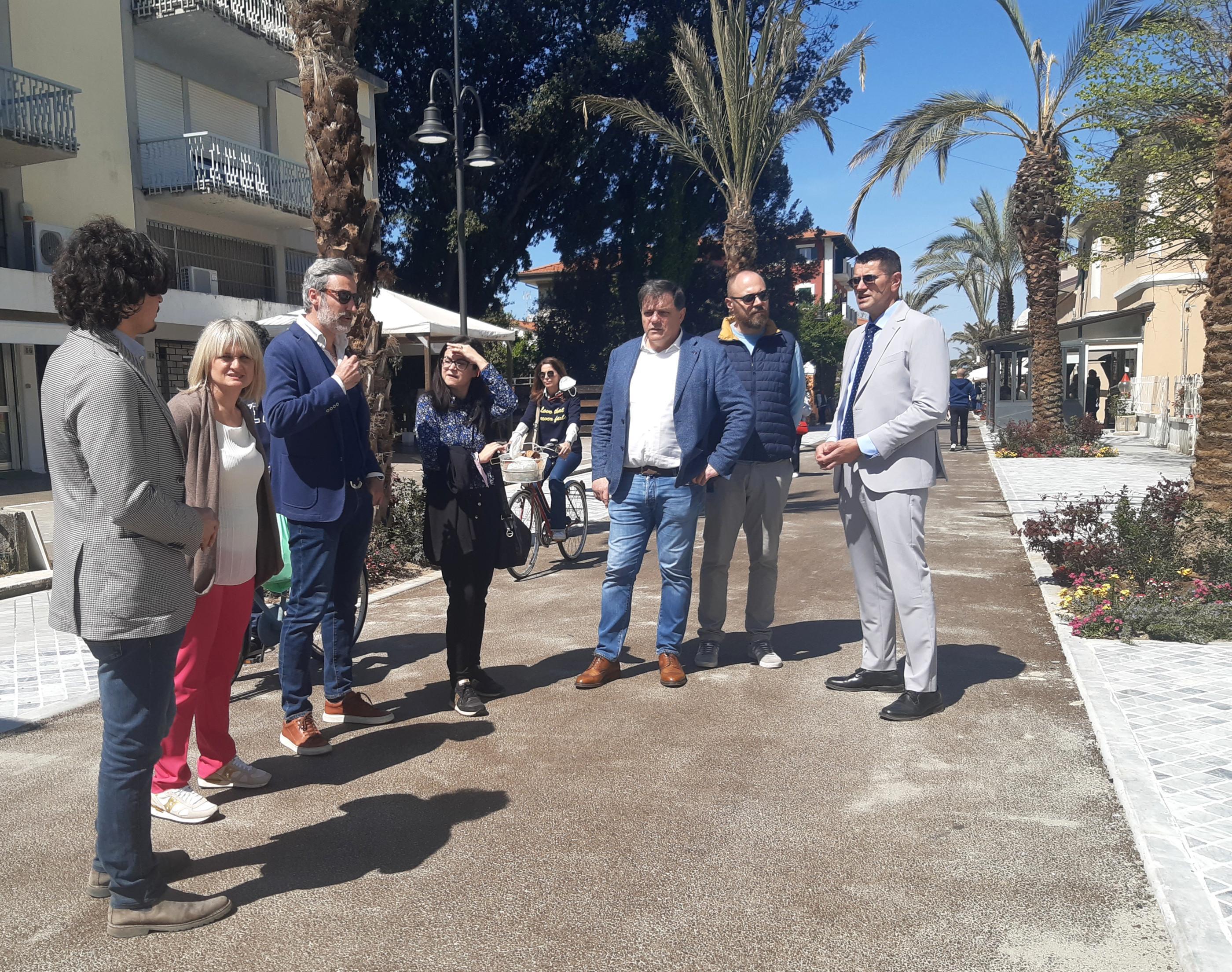 A Tonfano riaperta via Versilia: «Sarà la strada dell’Arte». Ma resta il nodo viabilità 