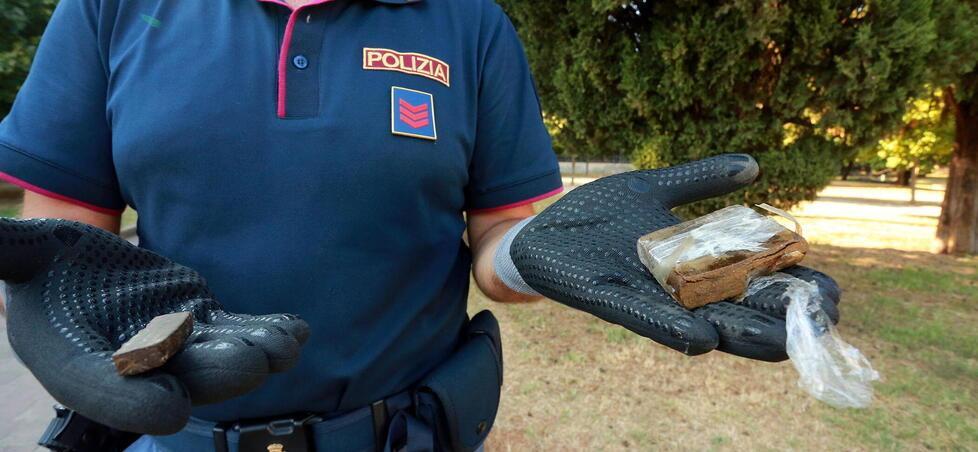 Tutti i dati del mercato della droga a Empoli e dintorni