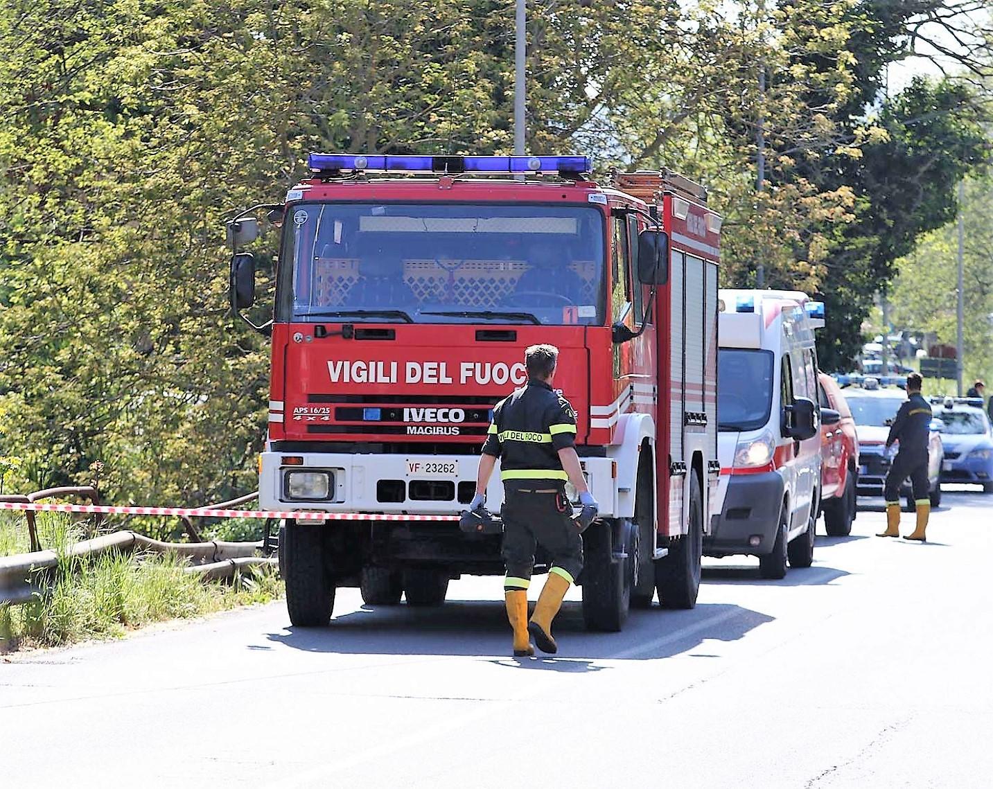 Montignoso, trovato morto nel fiume