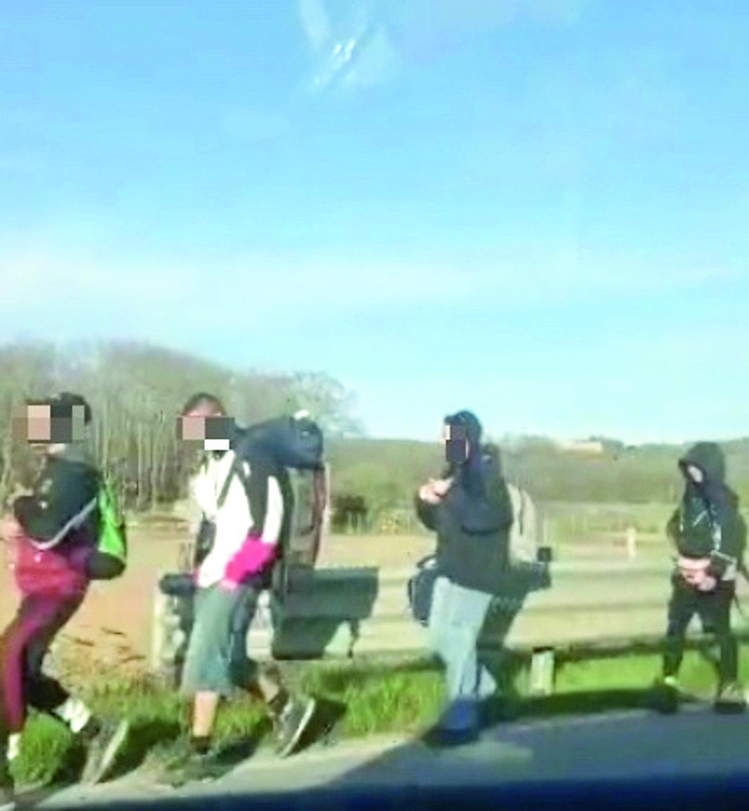 Casale di Pari, in poche decine di chilometri si concentrano raduni e rave   
