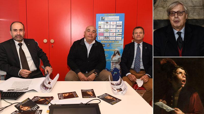 La presentazione dell’iniziativa di ieri mattina: da sinistra Mario Tuci (direttore generale Bcc di Castagneto Carducci), Massimo Balzi (presidente Circolo
Filippo Mazzei) e Rodolfo Pasquini (presidente Confcommercio). Vittorio Sgarbi e uno dei quadri in mostra (Foto Fiorenzo Sernacchioli)