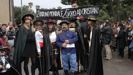 Il raduno degli Zorro nel 2004