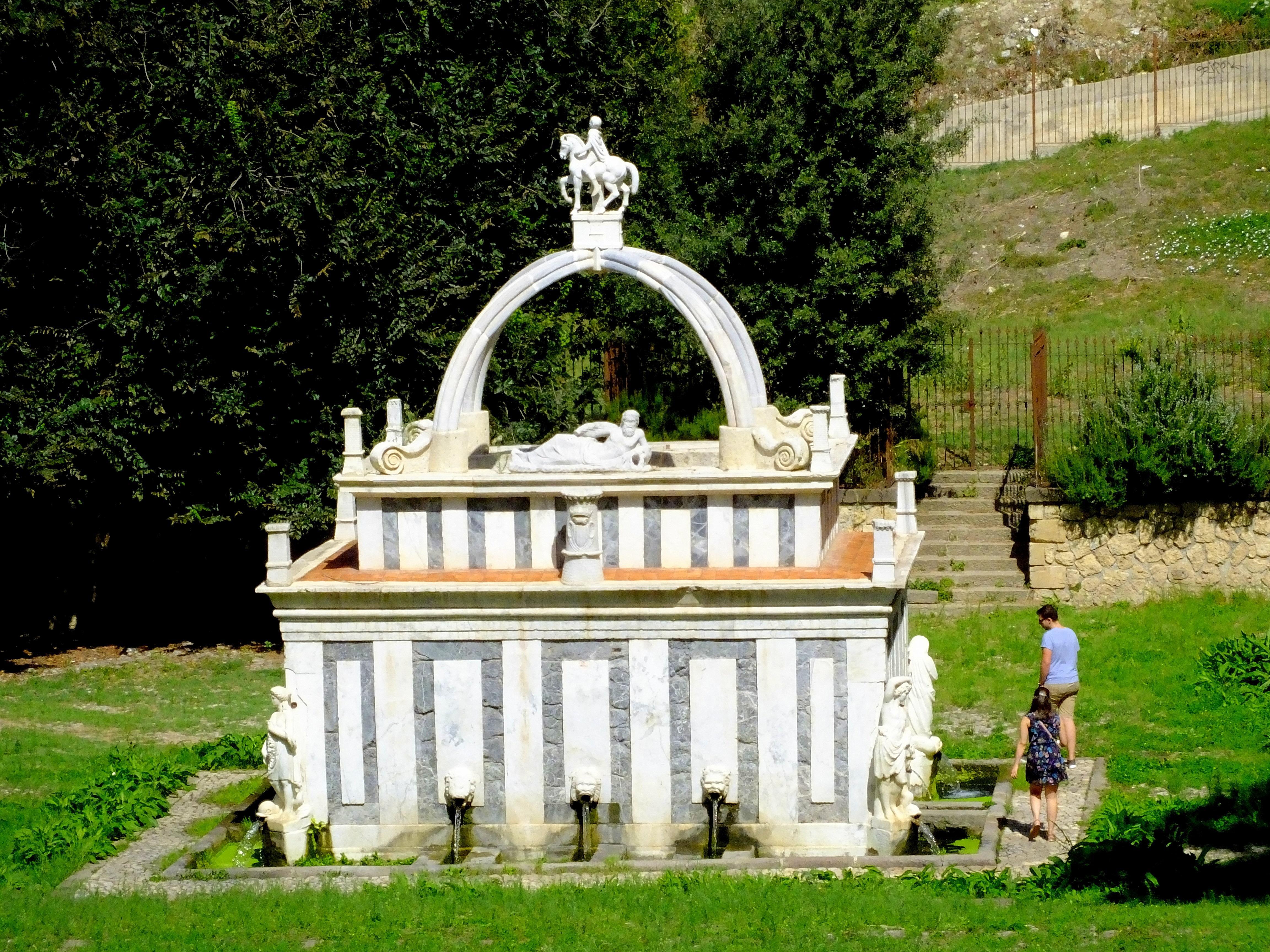 La fonte del Rosello a Sassari