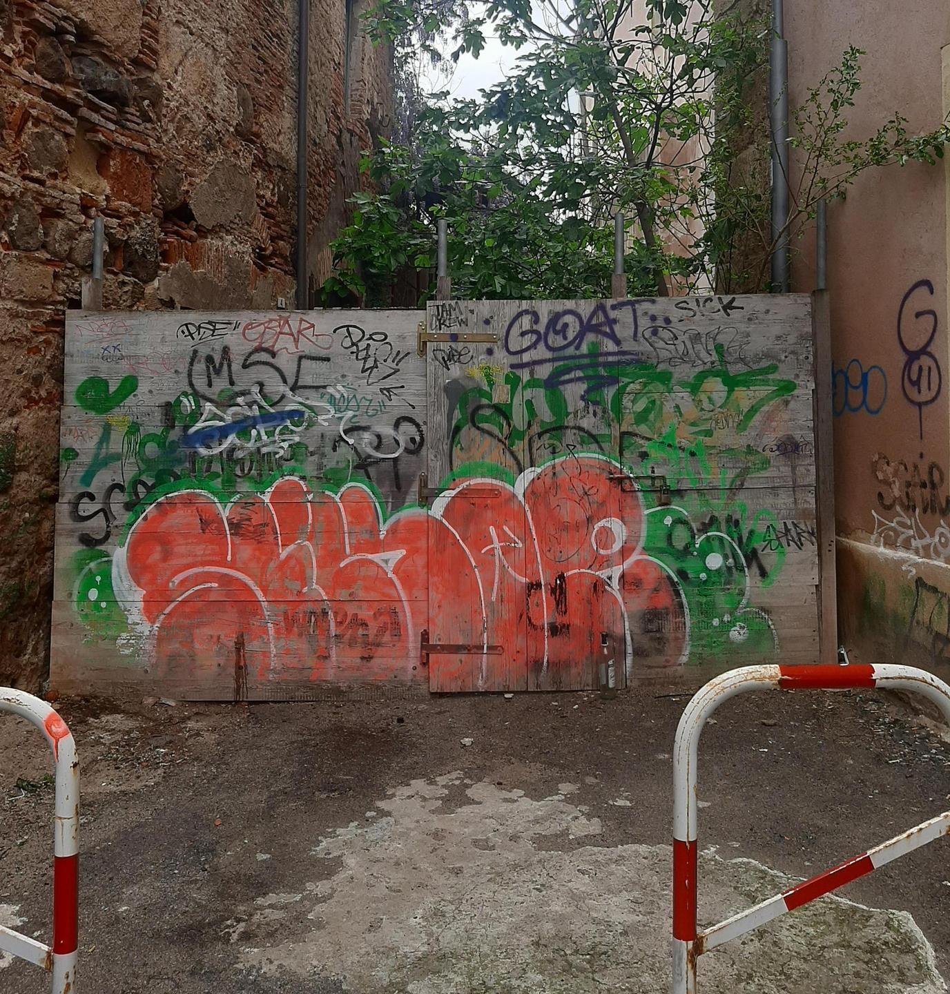 Degrado e incuria nel cuore di Oristano