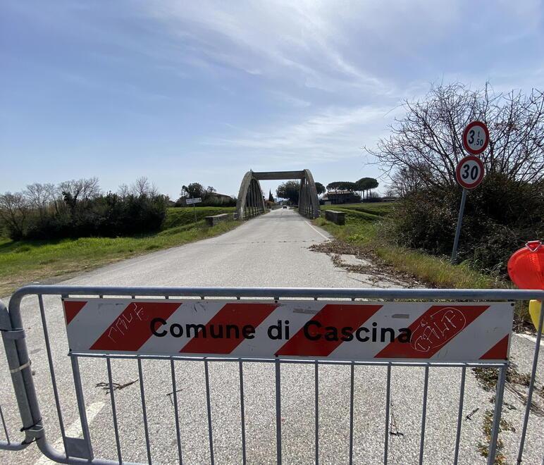 Ponte di Latignano, c’è l’incarico all’ingegnere 