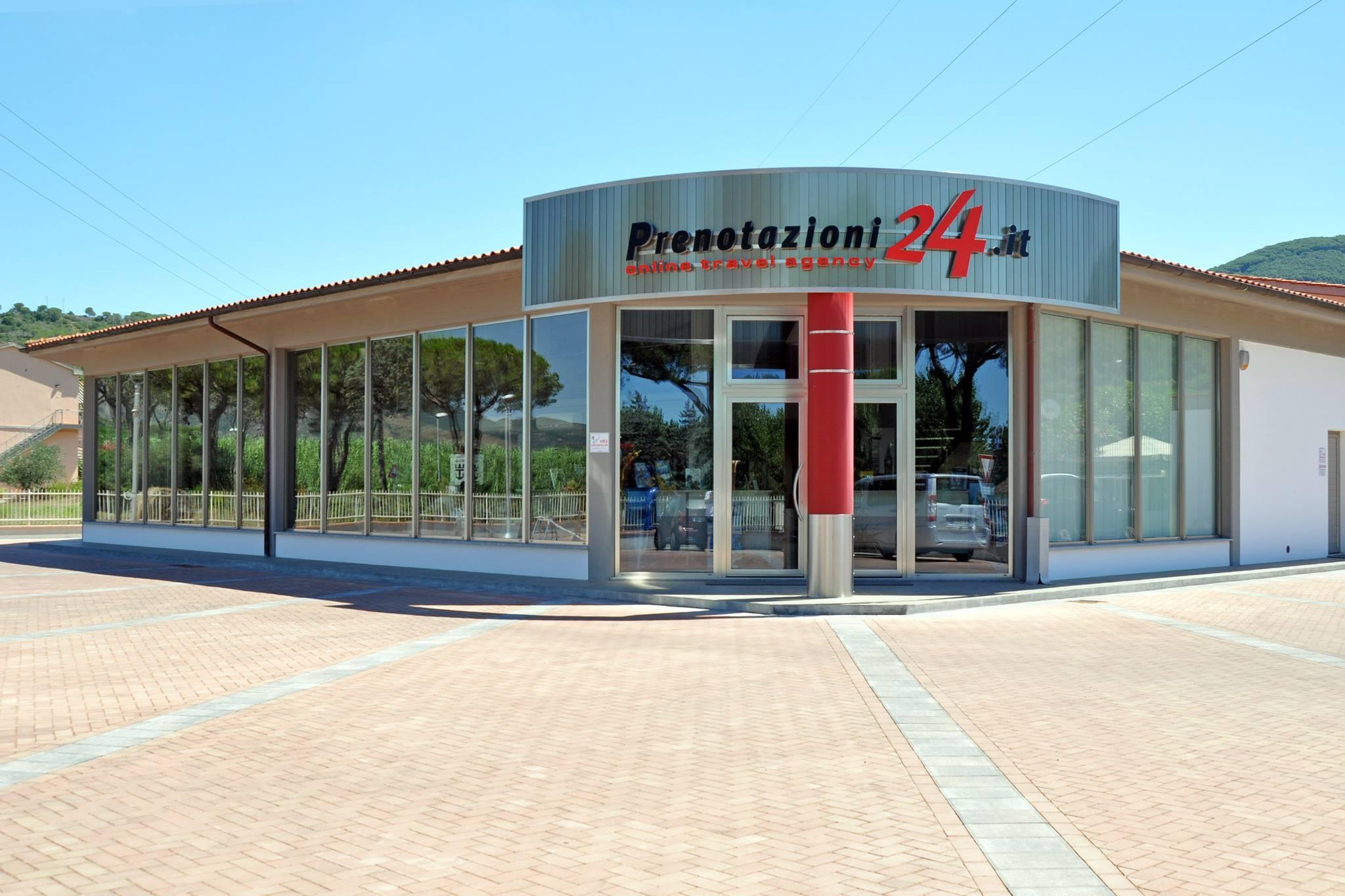 L'agenzia Prenotazioni 24
