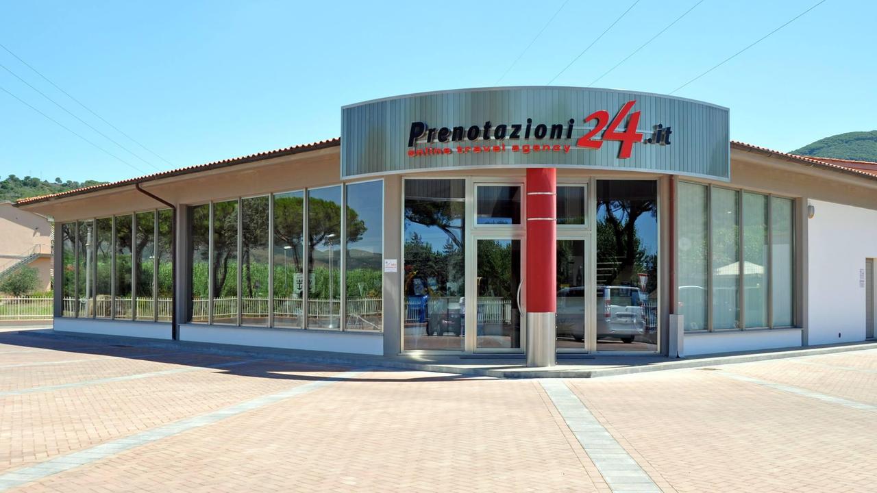 L'agenzia Prenotazioni 24