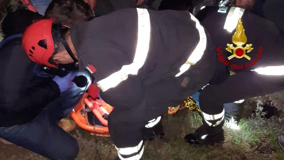 Precipita da una scogliera di 10 metri a Tresnuraghes: 55enne in ospedale 