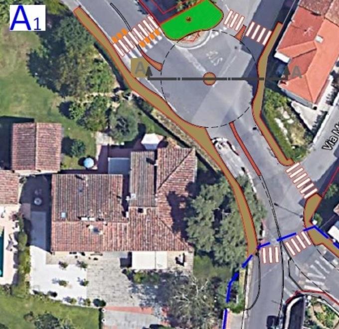 Una rotonda tra via di Bigiano e via Toti 