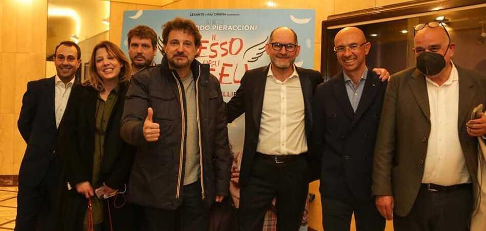 Pieraccioni con Borrelli, Puccinelli, Gialdini, Giuntini. A destra, Ragghianti